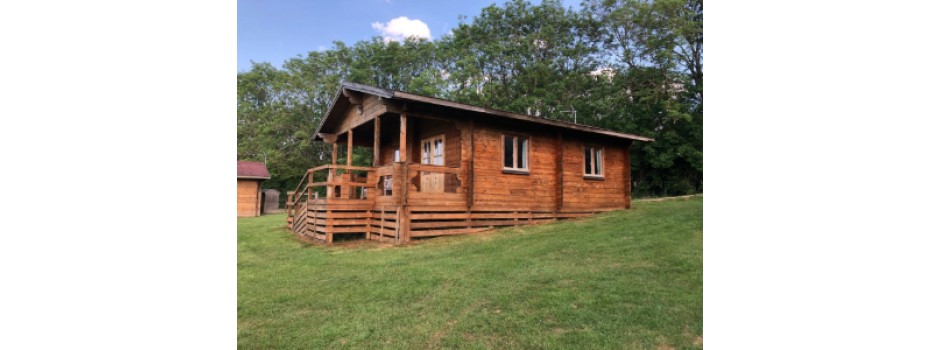 Kingfisher & Barn Owl Cabins